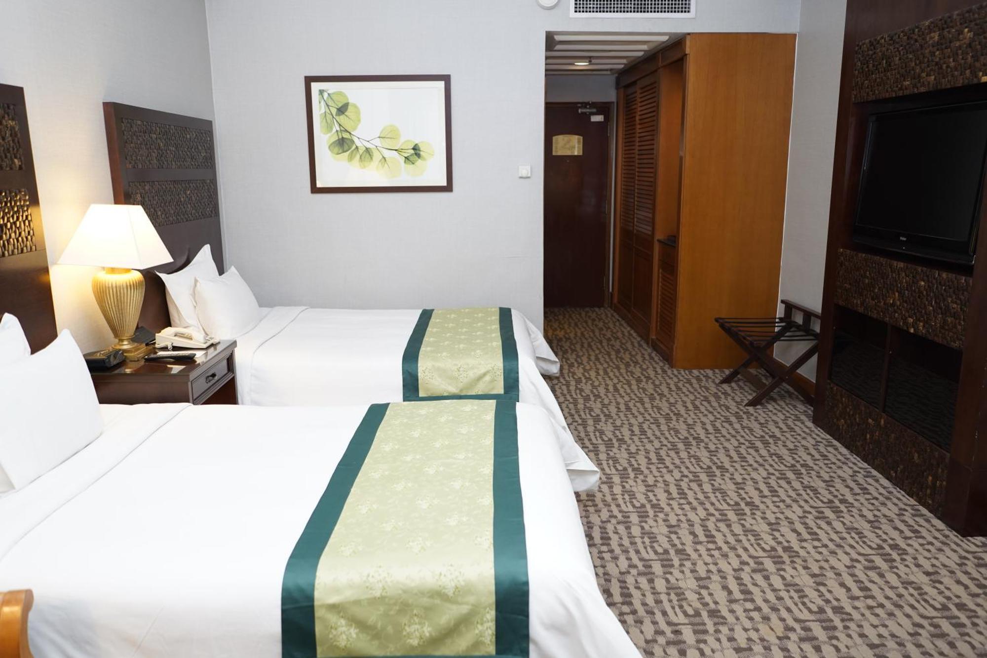 Renai Hotel Kota Bharu Bagian luar foto
