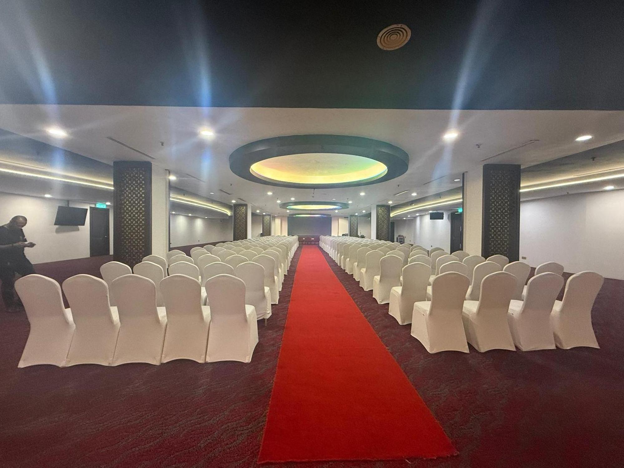 Renai Hotel Kota Bharu Bagian luar foto