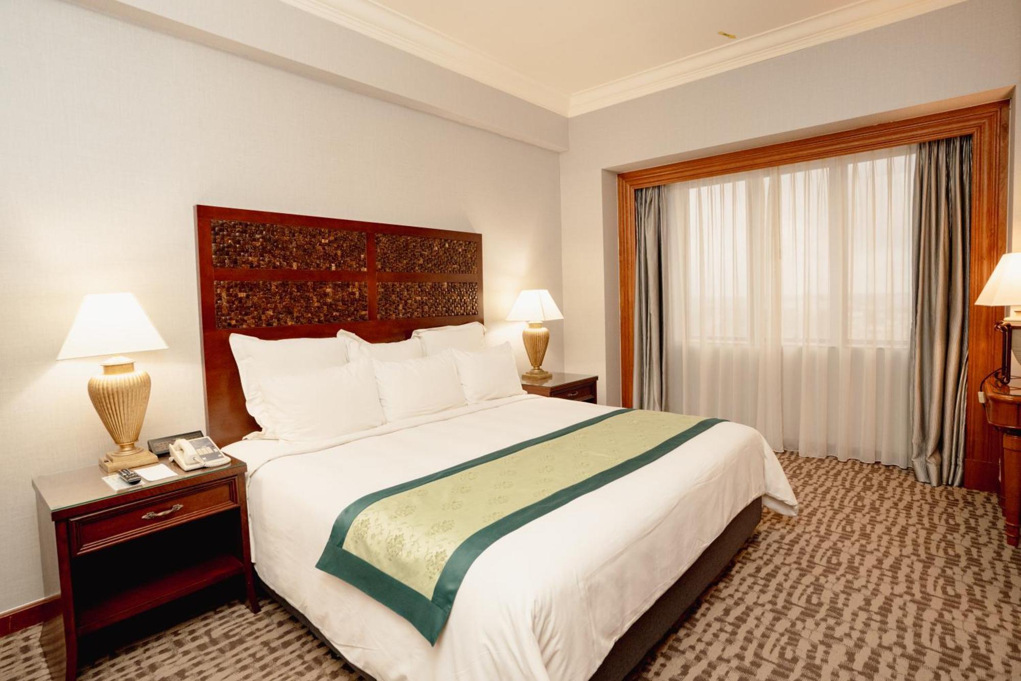 Renai Hotel Kota Bharu Bagian luar foto